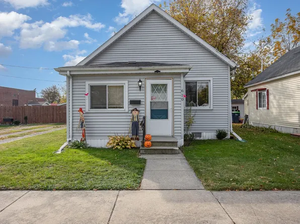 610 38th St, Bay City, MI 48708