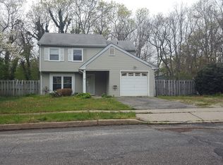 25 Aspen Cir, Barnegat, NJ 08005