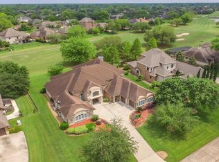 4610 Westerdale Dr, Weston Lakes, TX 77441