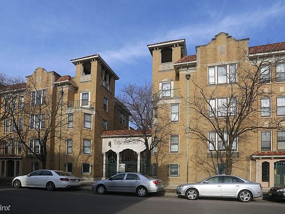3rd image of 1612 W Granville Ave APT 3N