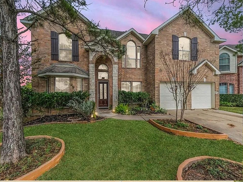 1st image of 22926 Arbor Cove Ln