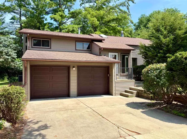 7340 Century Pl, Middleton, WI 53562