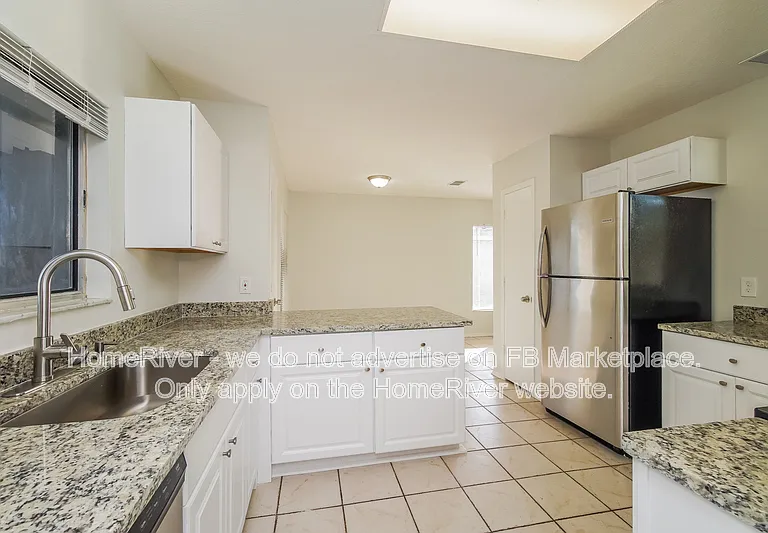 153 Chicago Woods Cir — Photo 5