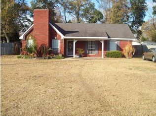 7570 Murray Heights Dr S, Irvington, AL 36544