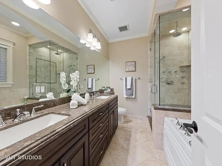 3247 N Clifton Ave #3 — Photo 11
