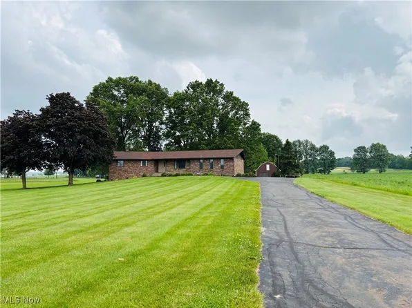 6471 E Easton Rd, Sterling, OH 44276