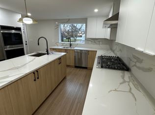 469 Wall St, Eatontown, NJ 07724