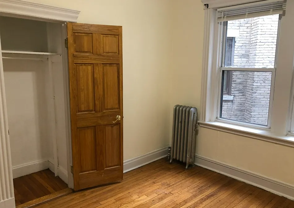 2 bed, 9999 sqft, $3,050 — Photo 1