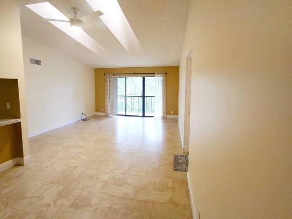 205 Foxtail Dr APT H3, Greenacres, FL 33415