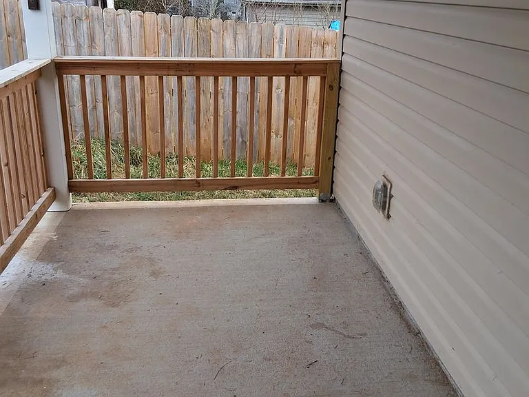 837 Belleaire Ave — Photo 14