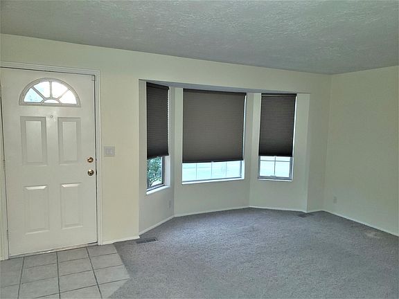5th image of 9685 S Annalyn Dr
