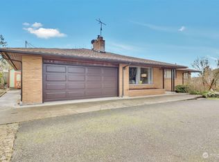 2202 Smithers Ave S, Renton, WA 98055