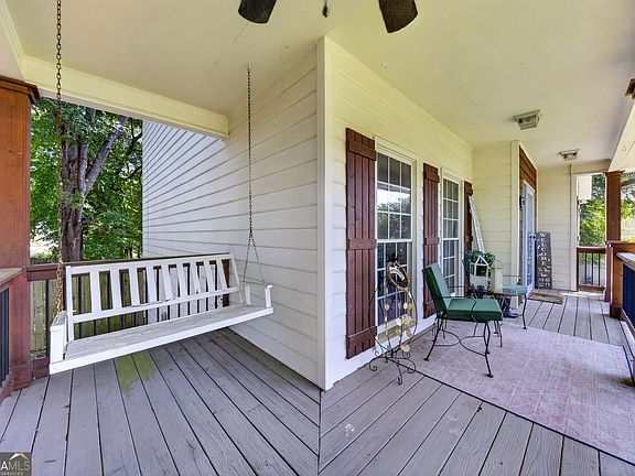 2nd image of 2872 Summit Crest Ln