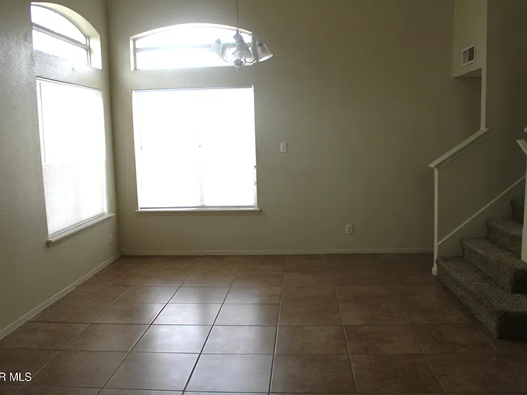 11008 Rogers Hornsby St — Photo 3