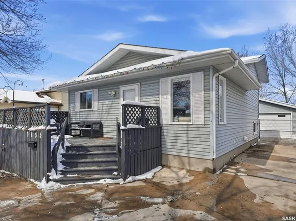 3154 33rd STREET W, Saskatoon, SK S7L 6V5