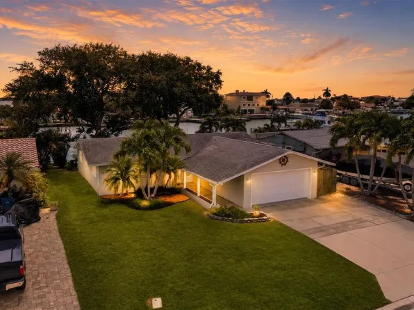 541 LILLIAN DRIVE, MADEIRA BEACH, FL 33708