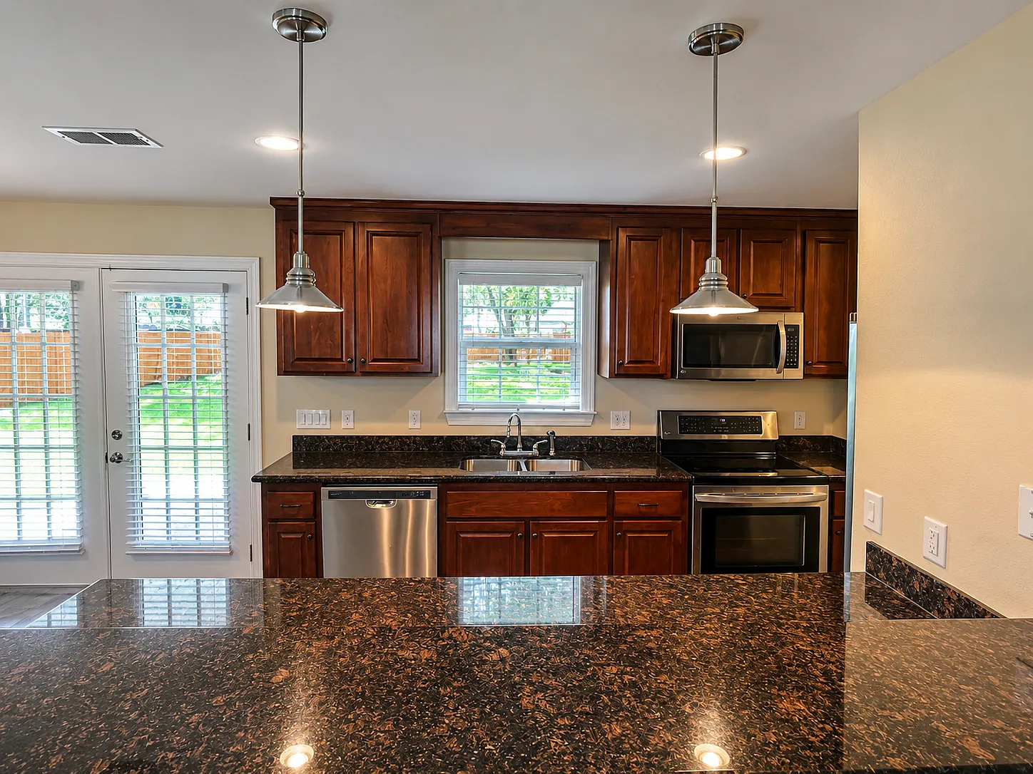 1476 Cat Mar Rd — Photo 4