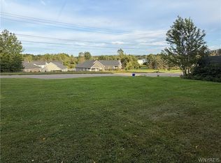6316 McKinley Pkwy #27, Hamburg, NY 14075