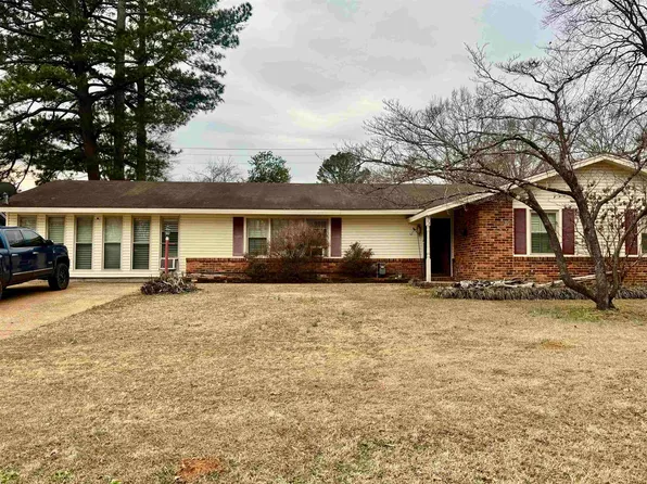 161 Patsy Dr, Florence, AL 35633