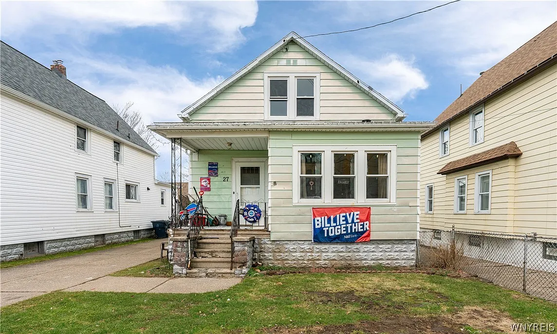 27 Johnson St photo 1