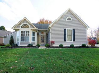 9240 Stratford Ct, Loveland, OH 45140