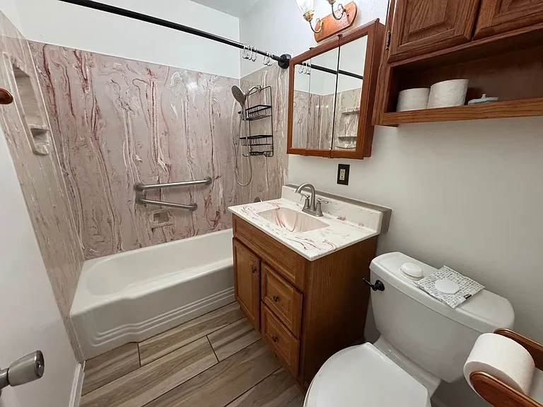 1205 Saint St NE — Photo 10