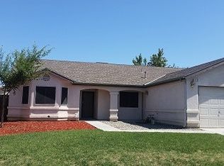 1230 Hartley Dr, Hanford, CA 93230