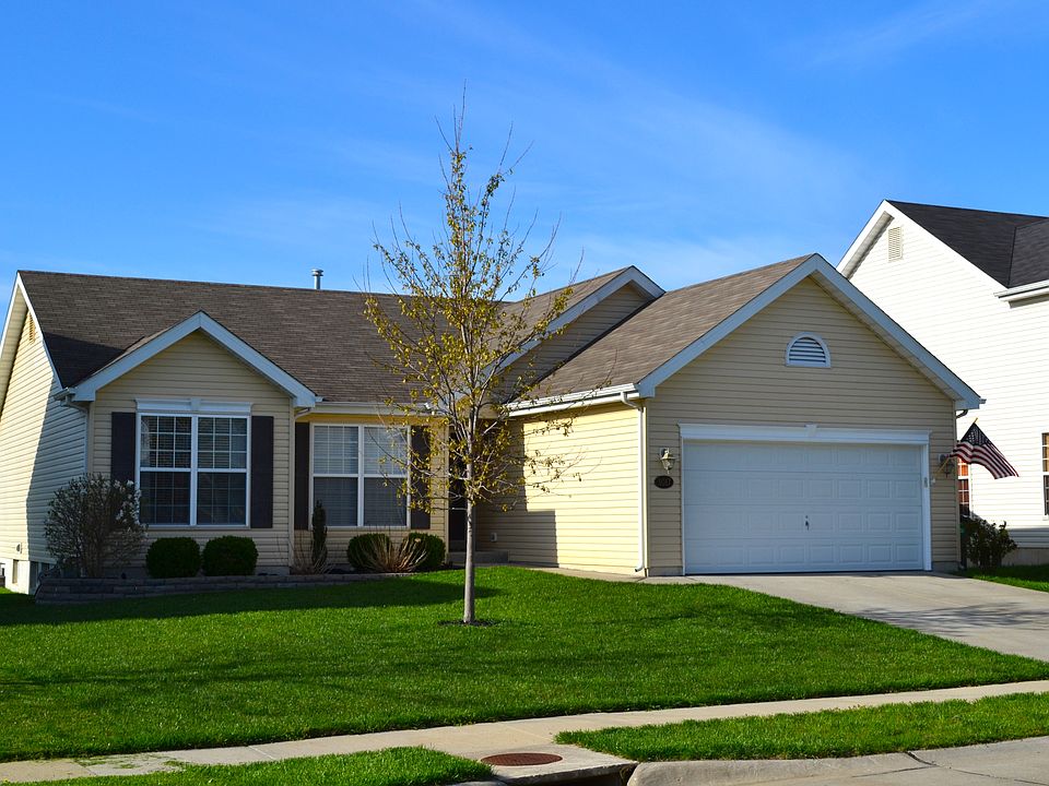 1st image of 3017 Blackwood Dr