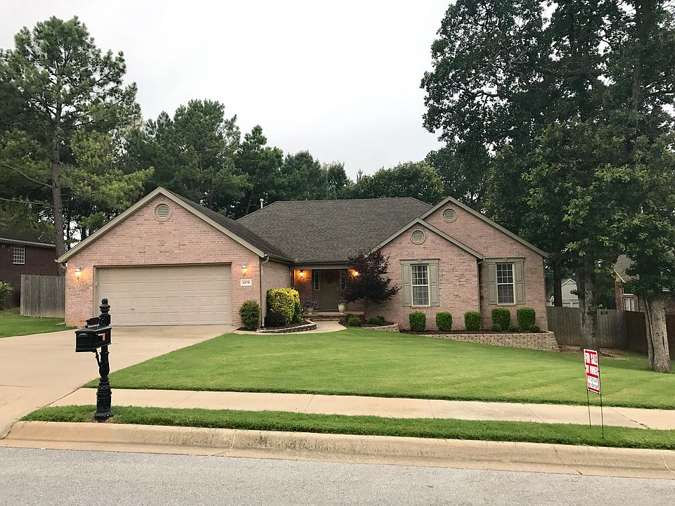 2278 Longwood