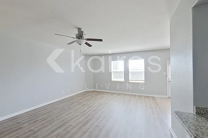 8411 Hannah Rd — Photo 3