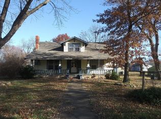 335 E 7th St, Chelsea, OK 74016