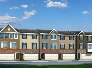 610 Rolling Valley Dr, Fredericksburg, VA 22405