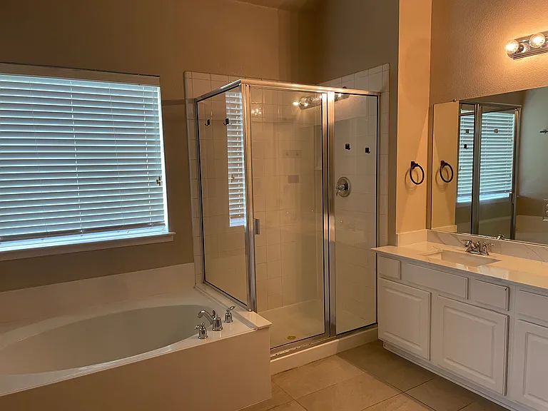 1208 Lazy Ln — Photo 30