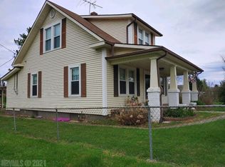 6881 Depot Rd, Belspring, VA 24058