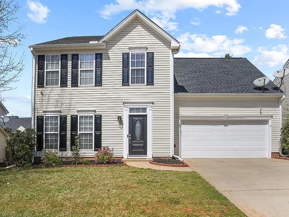 230 Highgate Cir