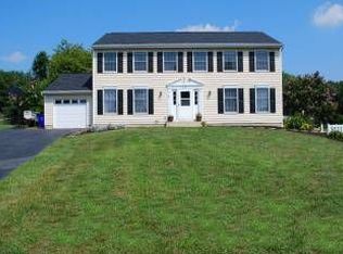 8725 Hummingbird Ct, Laurel, MD 20723