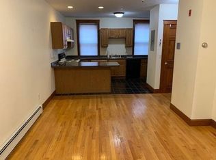 18 Thacher St APT 1, Boston, MA 02113