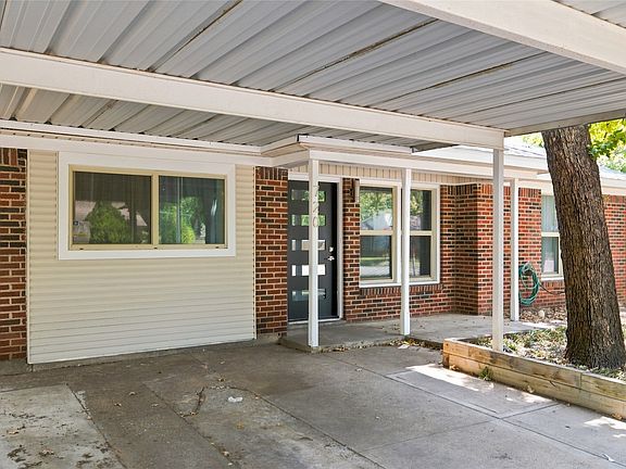 4th image of 720 Thersa Dr