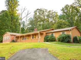500 Springvale Rd, Great Falls, VA 22066