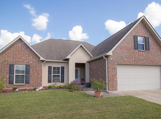 16958 Desmare St, Gulfport, MS 39503