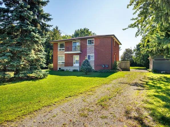 14 Concession 11 Rd E, Flamborough, ON L8B 1H8