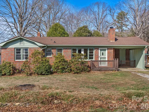 303 Stonewall Ave, Swannanoa, NC 28778