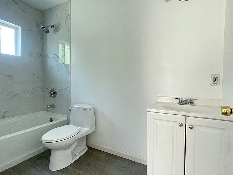 1705 Kenwood St #A — Photo 11