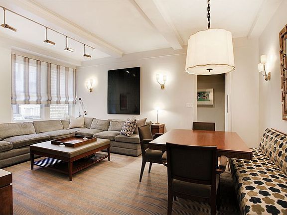 4th image of 130 E 75th St #10D