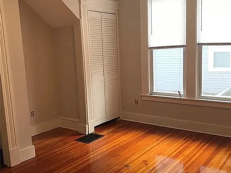181 Main St #2 — Photo 8