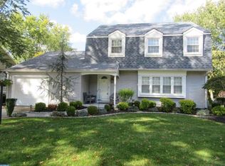 112 Green Briar Rd, Delran, NJ 08075
