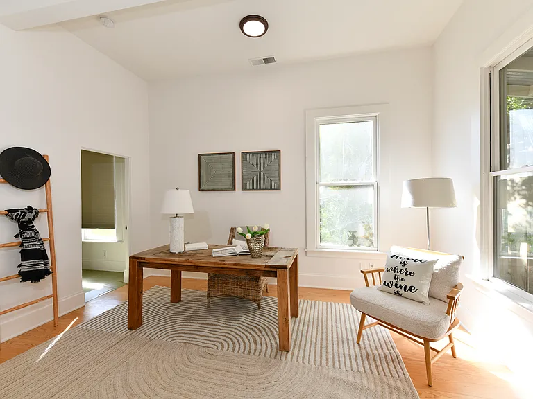 1533 Allyn Ave — Photo 10