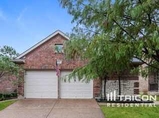 1045 Kaylie St, Grand Prairie, TX 75052