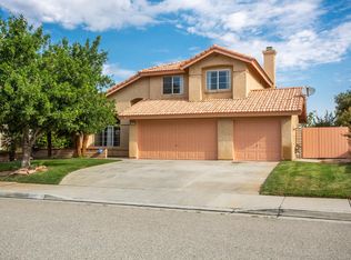 3057 Coyote Rd, Palmdale, CA 93550