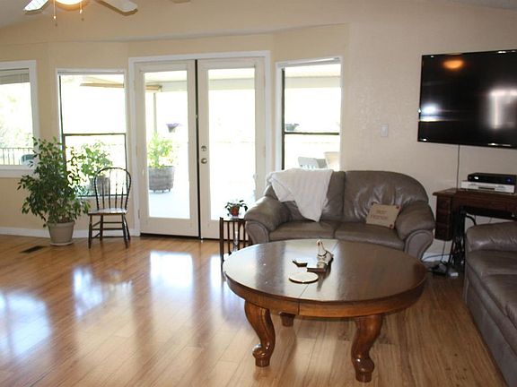 3rd image of 4390 Patterson Dr Unit 260
